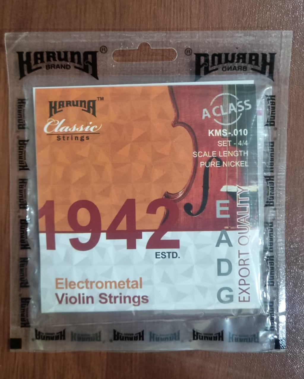 Havana Violin 4/4 Combo Pack – + Violin Mute + Karuna Strings (2 Pack) + Techno Tuner